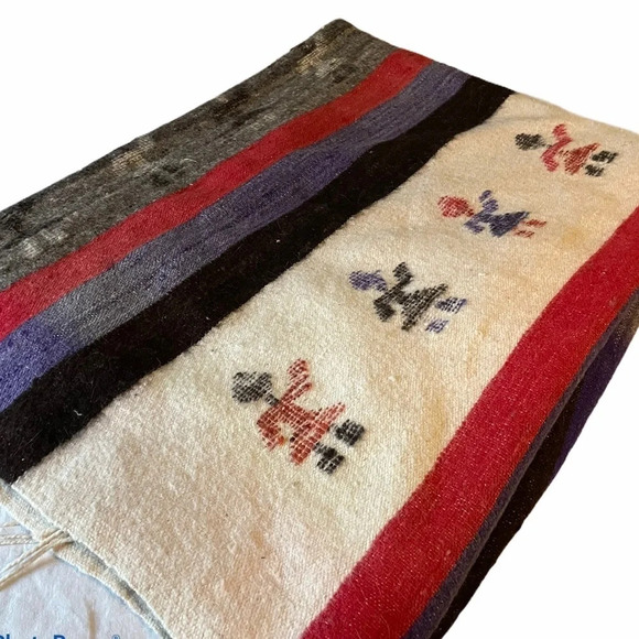 Wool rug 64 x 80.  Purple red grey stripe. Wool blend - Picture 2 of 7
